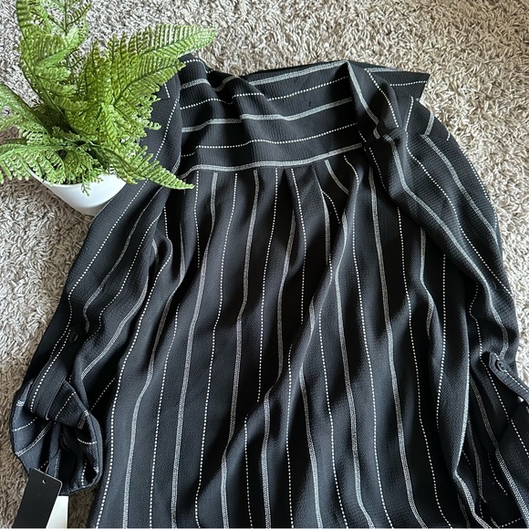 NWT - Black and White Blouse - Picture 2 of 4